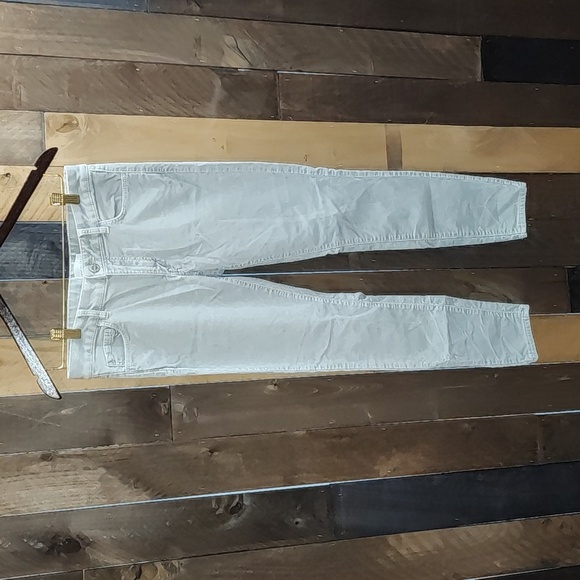 LOFT Denim - Loft curvy skinny corduroy jeans.size 2